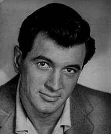 Rock Hudson bw 1954.jpg