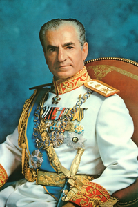 Archivo:Shah of iran