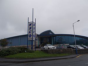 Archivo:The National Sports Centre (geograph 3710042)