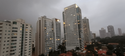 Archivo:Zona residencial de Asunción