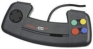 Archivo:Amiga-CD32-Controller-L