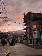 Archivo:Atardecer en Huaraz