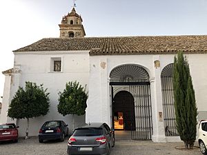 Archivo:Fachada de la parroquia de Nuestra Señora de la Asunción de Montemayor