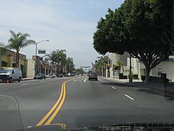 Garfield Avenue, Alhambra, California (14494684856).jpg