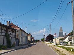 Grande rue st léger sous brienne.jpg