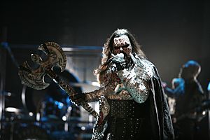 Archivo:Lordi performing at the ESC 2007