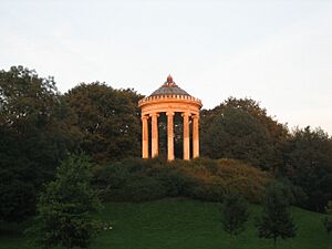Archivo:Monopteros in München