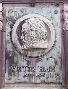 Archivo:Monument Hugo Waterloo