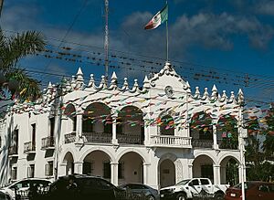 Archivo:Palacio municipal de Fortín Ver