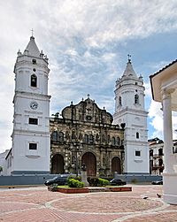 Archivo:Panama Catedral Metropolitana