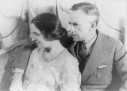 Archivo:Portrait of Eugene O'Neill and Carlotta Monterey O'Neill 2