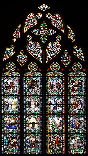Archivo:Quimper - Cathédrale Saint-Corentin - PA00090326 - 025