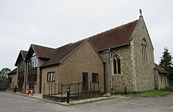 St George's Church, Badshot Lea Road, Badshot Lea (June 2015) (2).JPG