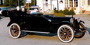 Archivo:Studebaker Touring 1916