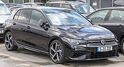 Volkswagen Golf VIII R 1X7A7089.jpg