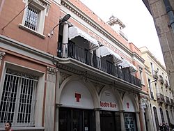 Archivo:18 Teatre Lliure (ex Cooperativa Lleialtat), c. Montseny