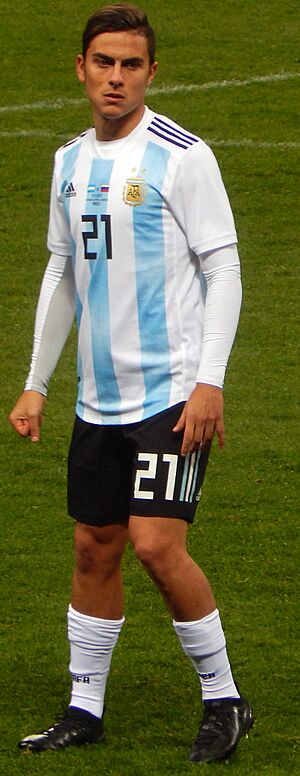 Archivo:2017 FRIENDLY MATCH RUSSIA v ARGENTINA - Paulo Dybala 02