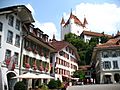 4197 - Thun - Schloss Thun over Rathausplatz