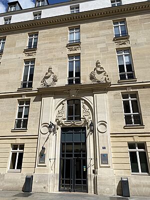Archivo:6 Avenue Provence
