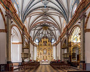 Archivo:Albarracin Cathedral 2024 - Interior