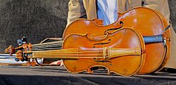 Archivo:Baroque violin and Violoncello da spalla