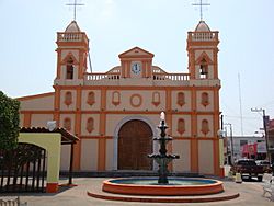 Archivo:Cunducacan.Iglesia