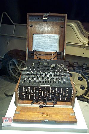 Archivo:Enigma Verkehrshaus Luzern