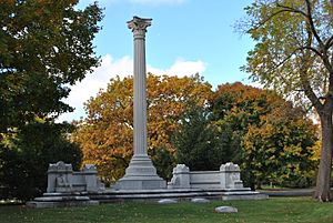 Archivo:George Pullman tomb by Gerald Farinas