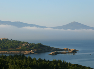 Archivo:Monte Enxa desde Muros