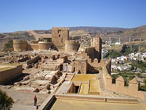 Archivo:Palacio de Almotacín