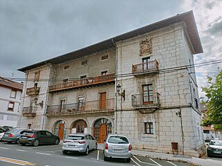 Palacio de Revillagigedo (1).jpg