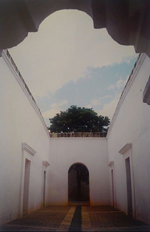 Archivo:Patio de un Museo en la Ciudad de Oaxaca