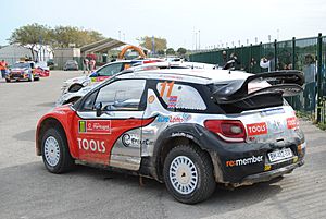 Archivo:Petter Solberg Ds3 WRC Portugal 2011