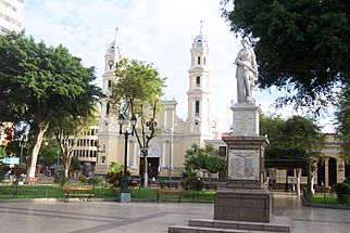 Archivo:Piura Plaza de Armas
