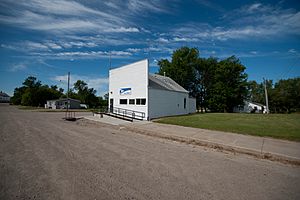 Archivo:Post office in Egeland, North Dakota 7-19-2009
