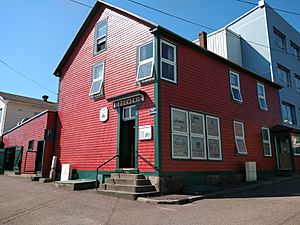 Archivo:Saint-Pierre-et-Miquelon Chez Julien
