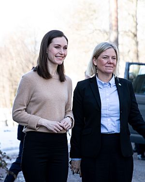 Archivo:Sanna Marin and Magdalena Andersson in 2022
