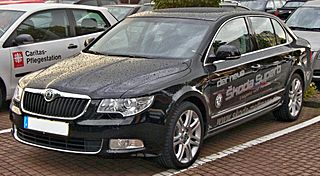 Skoda Superb front.JPG