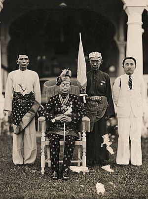 Archivo:Sultan Ahmad Tajuddin (AWM P10841.001)