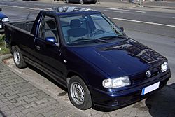 VW Caddy 9U Pick-up 1996-2000 frontright 2008-03-23 U.jpg