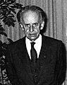 Antonio Hernández Gil 1986 (cropped)