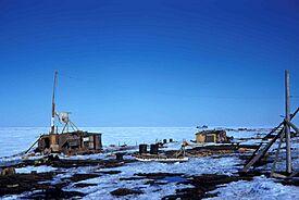 Barter island village.jpg