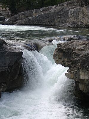 Archivo:Elbow Falls