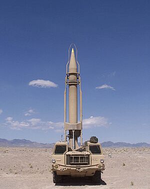 Archivo:Front view of a Soviet made MAZ-543-TEL for SCUD missiles
