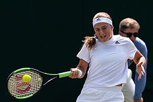 Archivo:Jelena Ostapenko (41471317270)