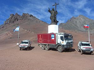 Archivo:Rally Dakar 2009 Cristo Redentor cordillera de los Andes