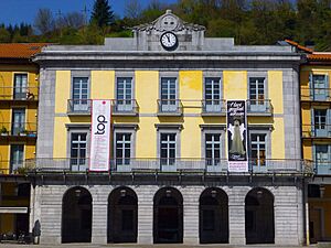 Archivo:Tolosa - Plaza Euskal Herria 4
