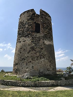 Archivo:Torre del Muelle. Torre vigía del siglo XVI