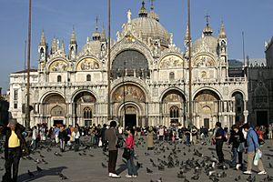Archivo:Venice - St. Marc's Basilica 01