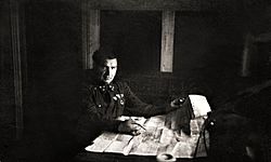 Archivo:Чуйков в Сталинграде